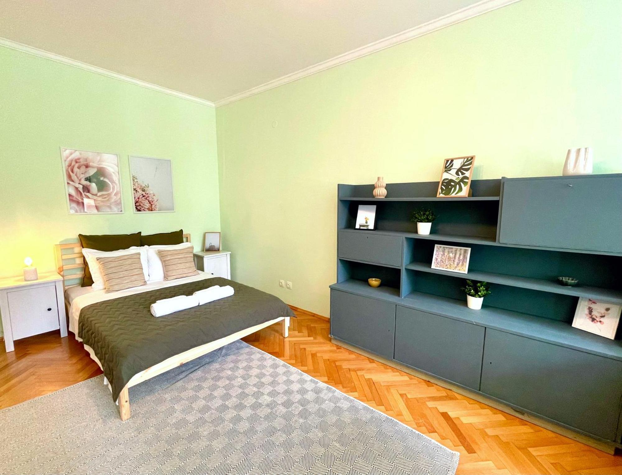 Bohemian Bright & Calm 2Br - Top Center - Private Balcony Sofia Exterior foto