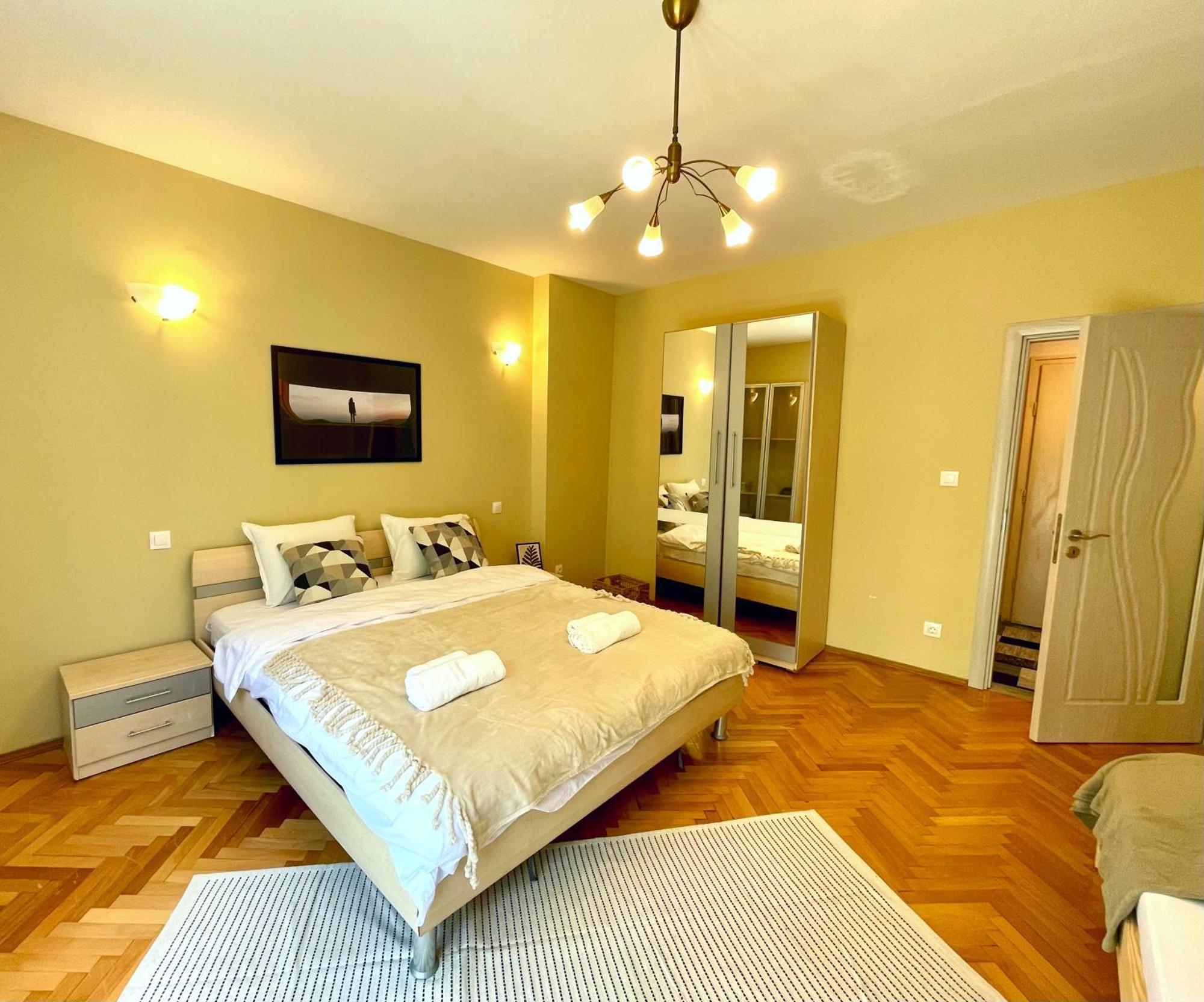 Bohemian Bright & Calm 2Br - Top Center - Private Balcony Sofia Exterior foto
